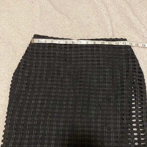 - ENDLESS ROSE Black see-through window pane skirt - Picture 8 of 11